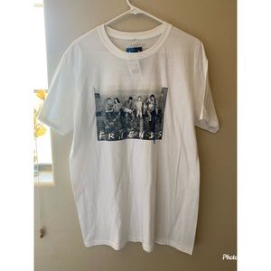 Friend t.v show graphic tee